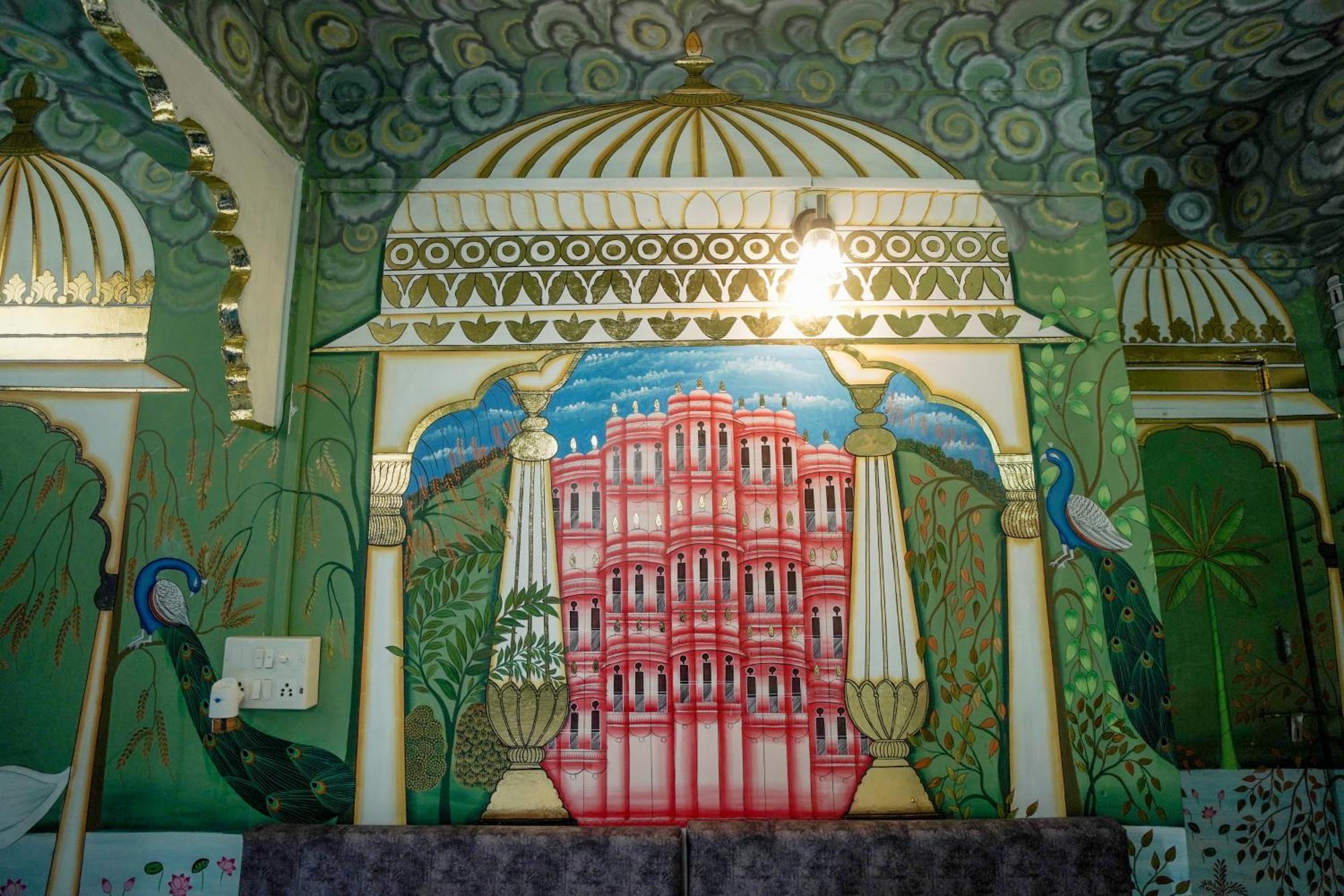 Island Tower Guest House อุเดเปอร์ ภายนอก รูปภาพ